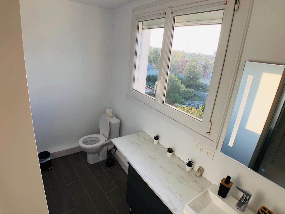 Charmant Appartement 1-4 Personnes, Proche Centre Avec Parking Nantes Buitenkant foto