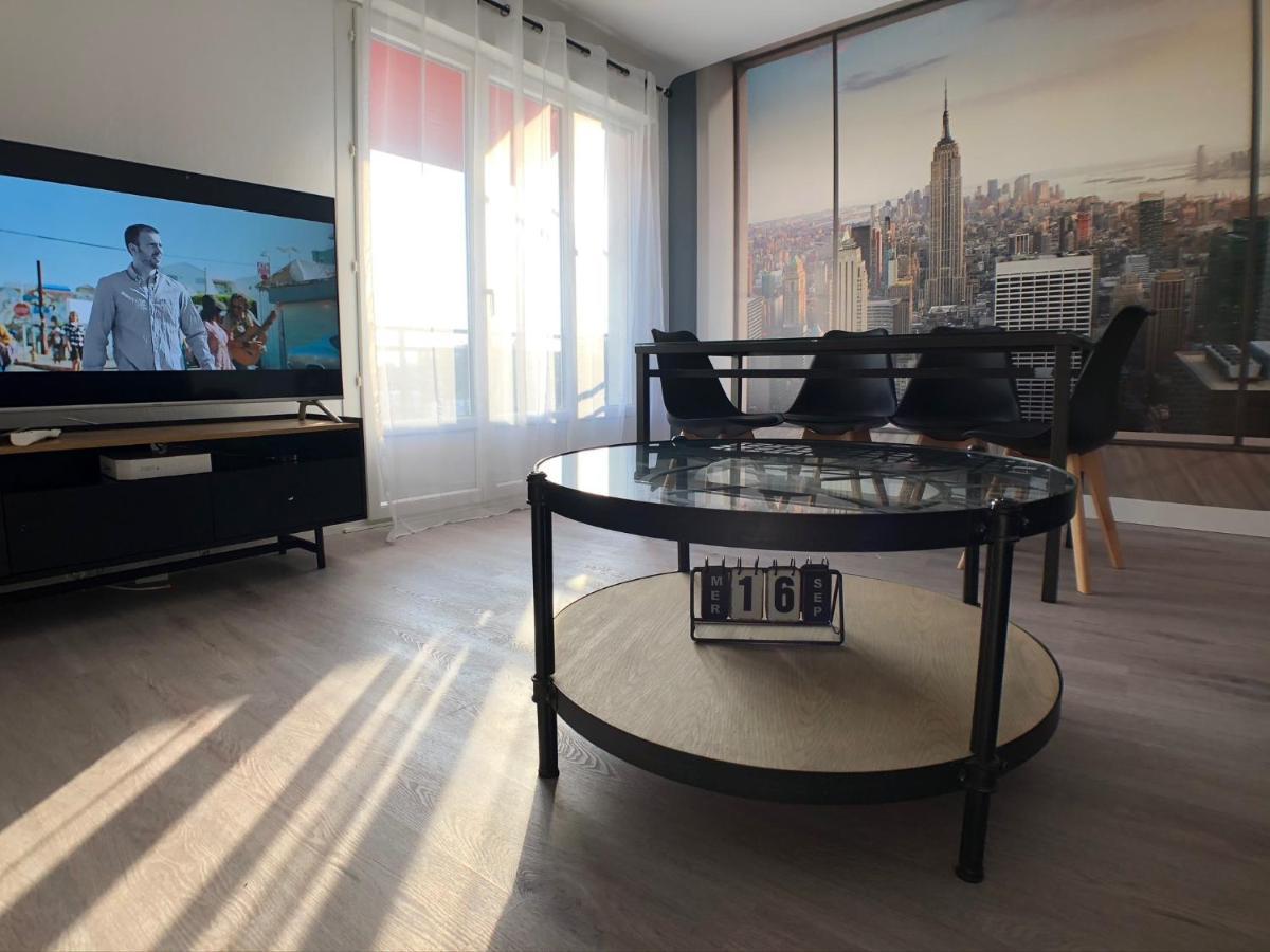 Charmant Appartement 1-4 Personnes, Proche Centre Avec Parking Nantes Buitenkant foto