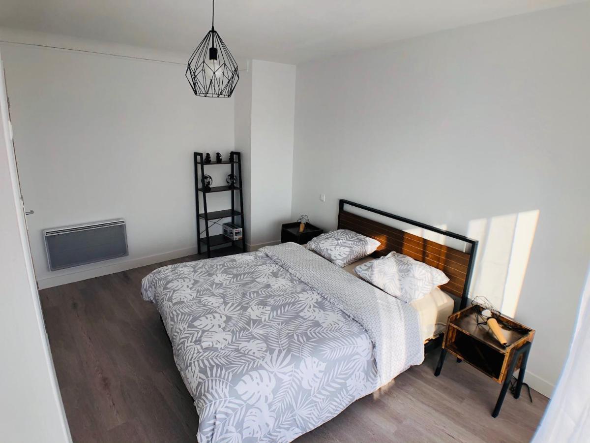 Charmant Appartement 1-4 Personnes, Proche Centre Avec Parking Nantes Buitenkant foto